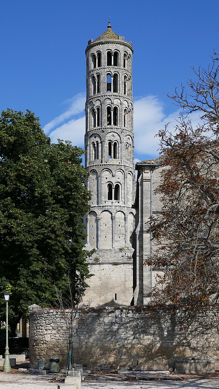 Uzès