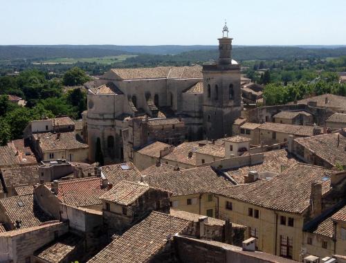 Uzès