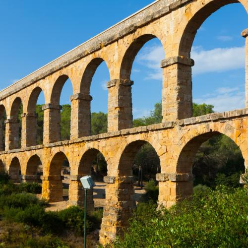 Nîmes