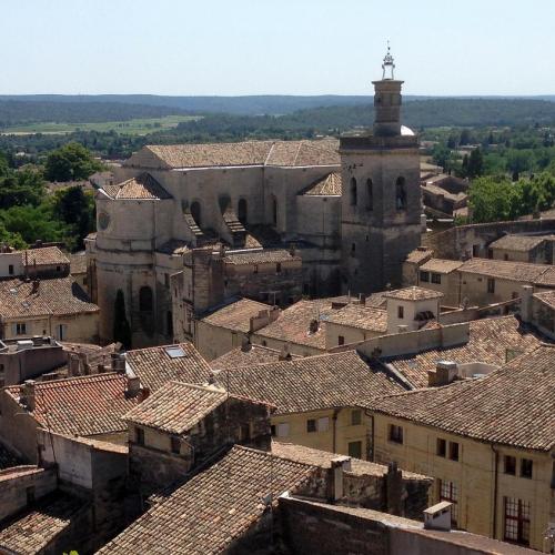 Uzès