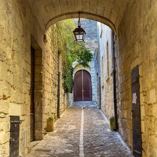 Uzès