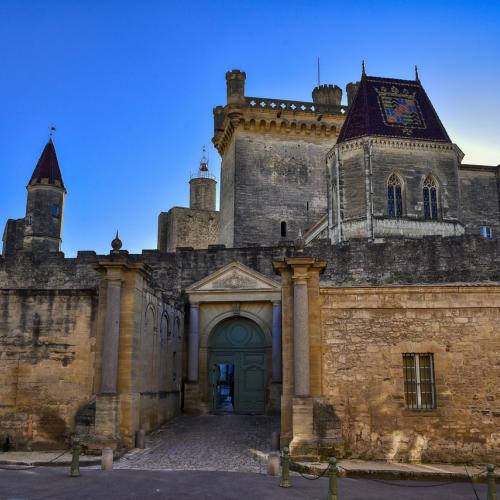 Uzès